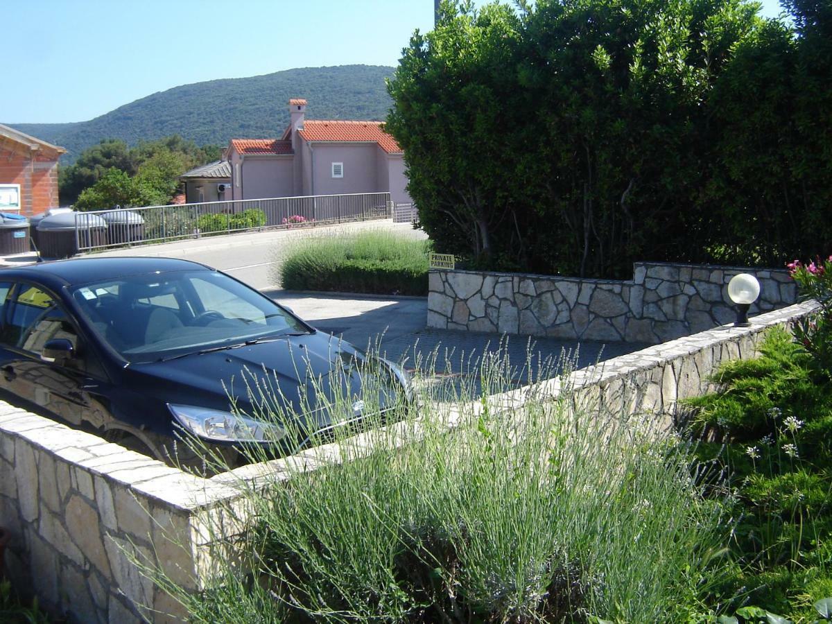 Hotel Soba Ana Cres Exterior foto